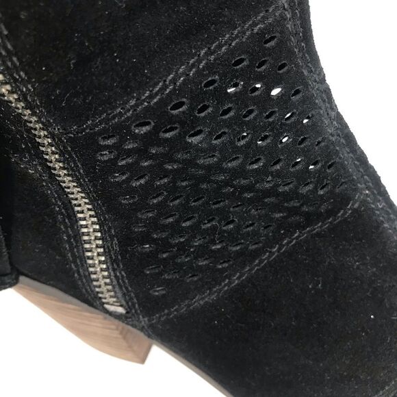 Lucky Brand RAMSES Black Suede Leather Laser Cut PointedToe Zipper Ankle Boots - Picture 13 of 16